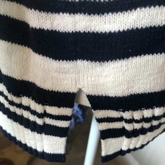 GAP navy and white striped, v-neck sweater - Picture 11 of 13